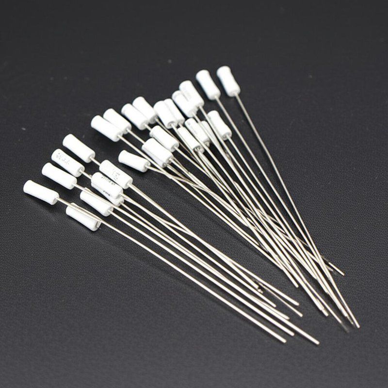 Arus kerja Kurang dari 35mA Koefisien suhu negatif Komponen yang menawarkan nilai resistensi 0,3kΩ hingga 2000kΩ Ideal untuk solusi manajemen termal